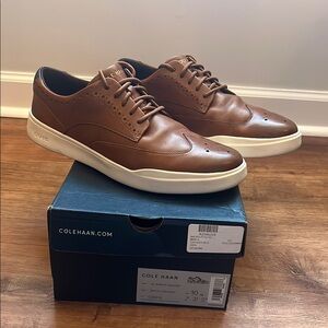 Cole Haan Brown and White Oxfords with Leather Upper